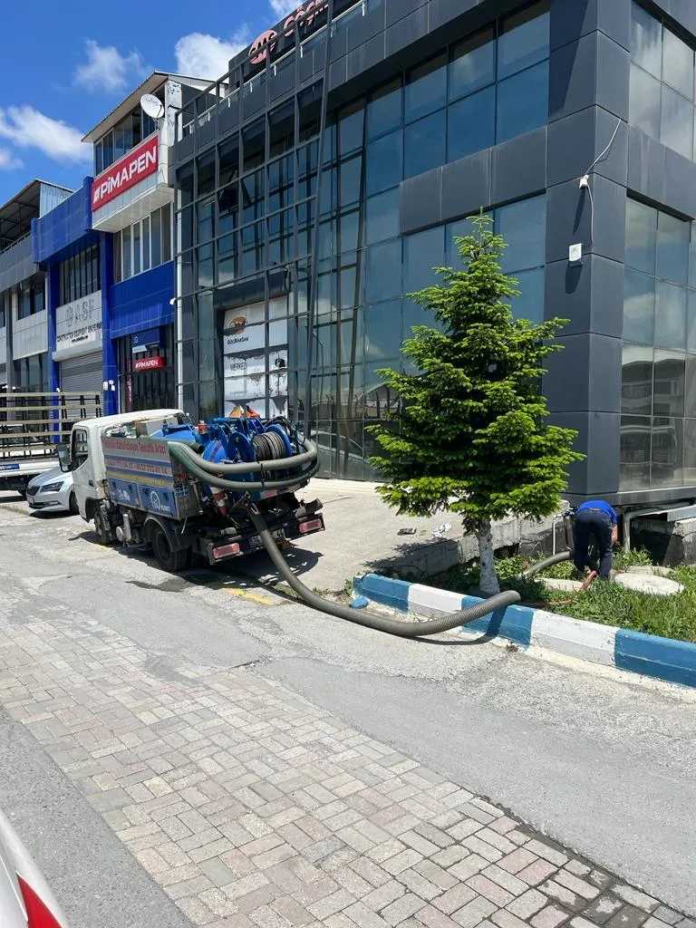 Zeytinburnu Kanalizasyon Tıkanıklığı Açma - görsel 6