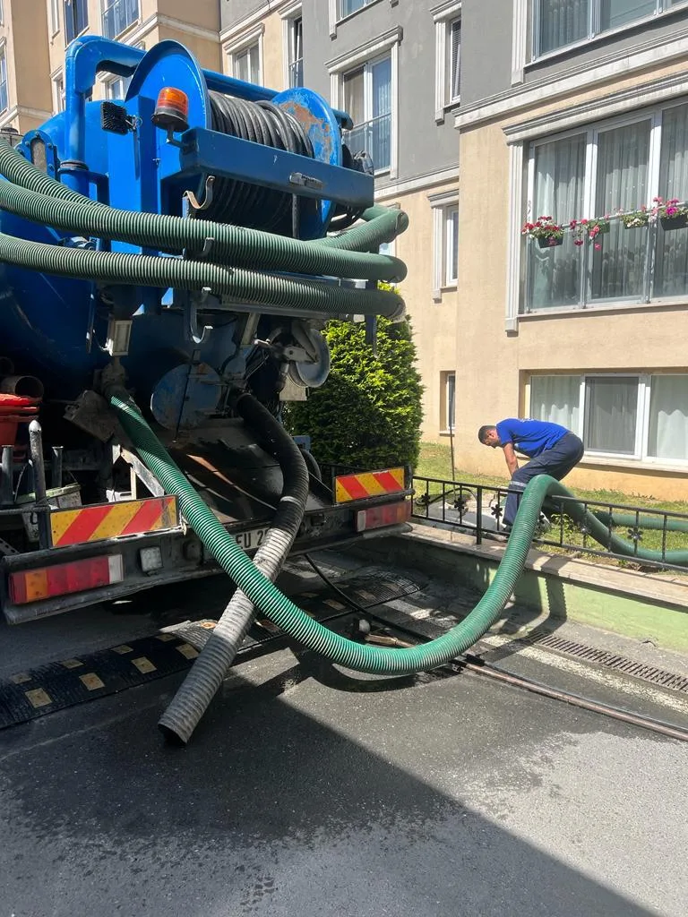 Zeytinburnu Tıkalı Gider Açma - görsel 1